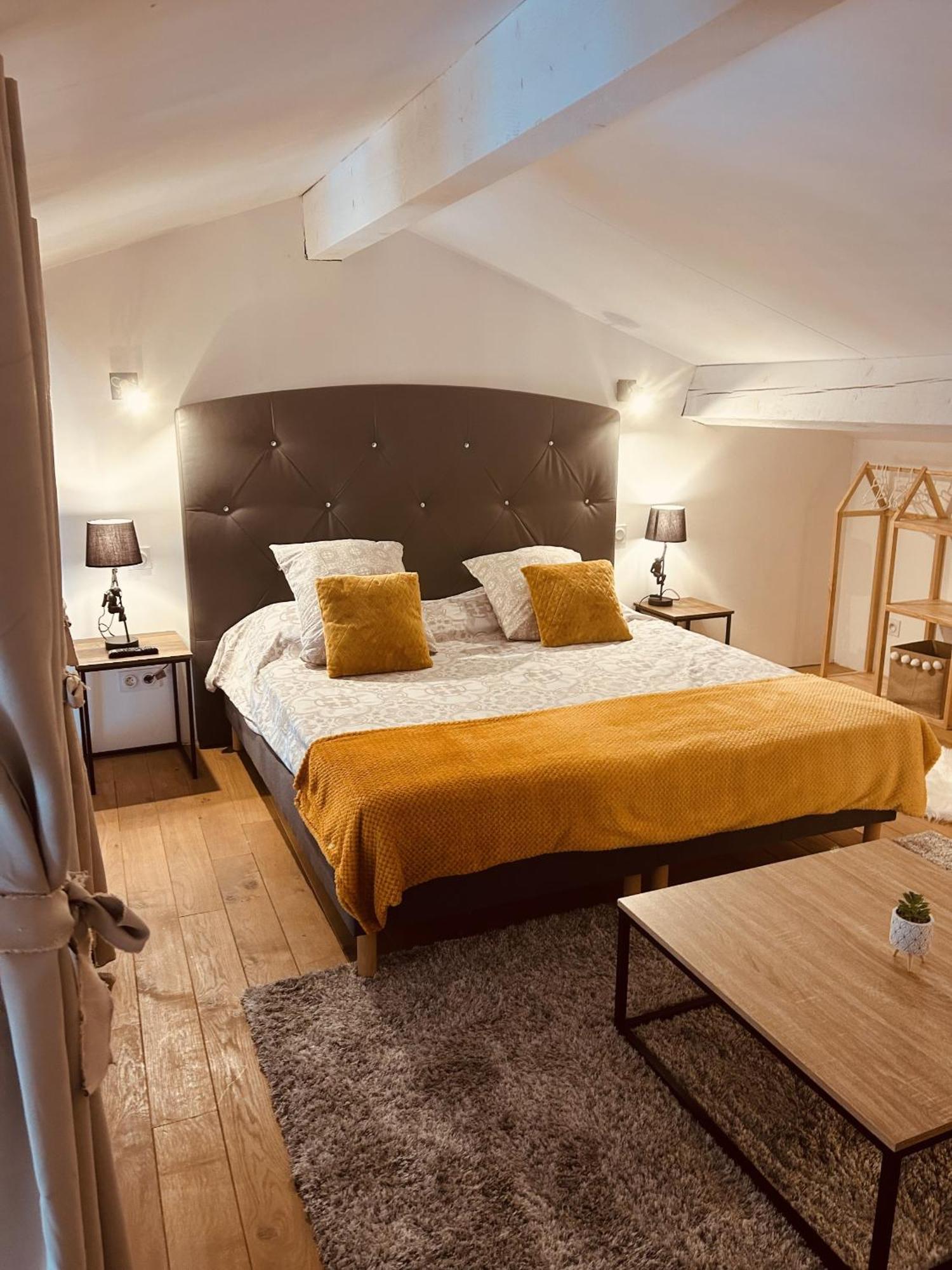 Le Paolo Appartement Deluxe Narbona Esterno foto